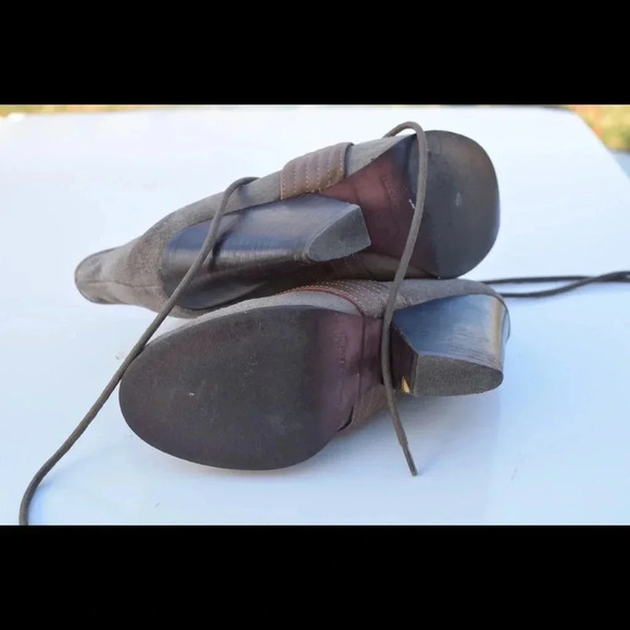 Luxury Rebel booties - Picture 5 of 8